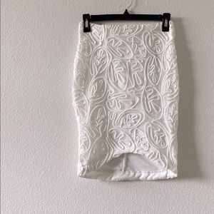 Miss avenue skirt is so pretty 😍